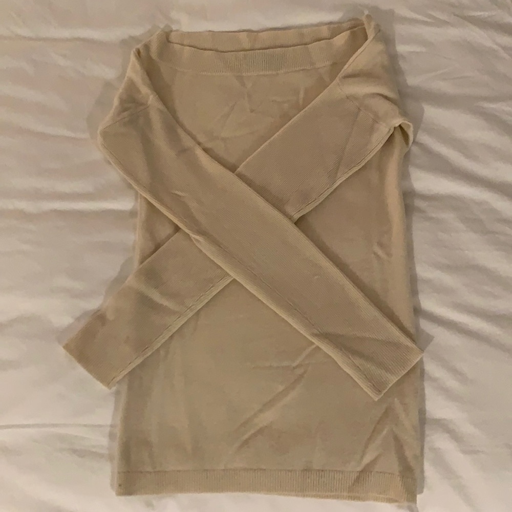 Club Monaco 💯 Cashmere Sweater